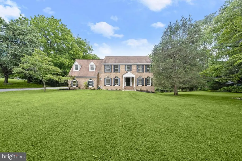 5209 Kalmia Dr, Dayton