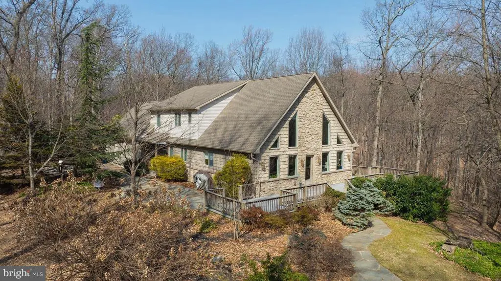 4495 Beards School Rd, Spring Grove