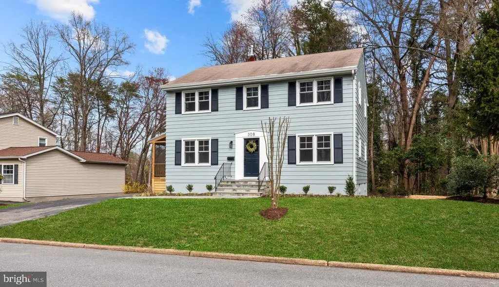 308 Halsey Rd, Annapolis
