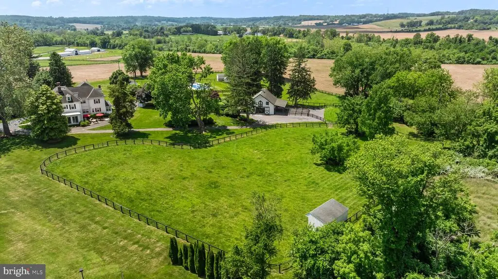 13128 Long Green Pike, Hydes