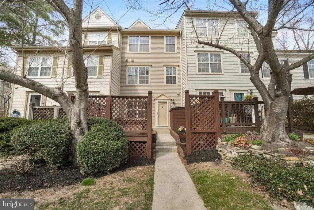 19742 Teakwood Cir #52, GERMANTOWN