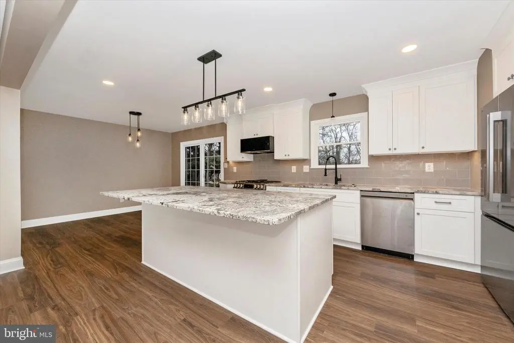 5051 Thunder Hill Rd, Columbia