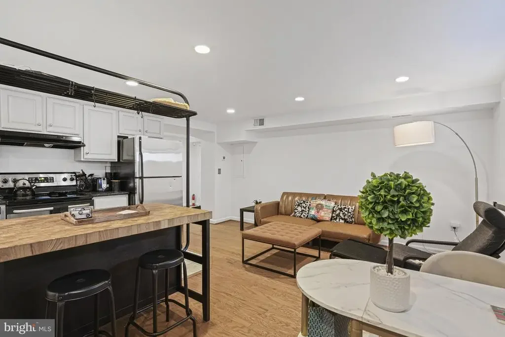 1321 Nw Fairmont St Nw #1, Washington