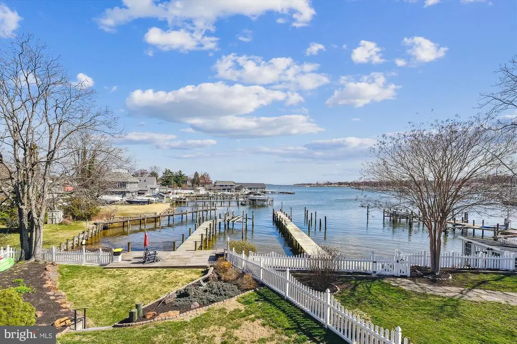 1302 Mcnabbs Ln, Pasadena