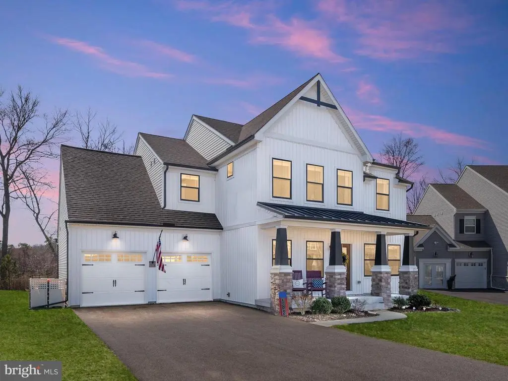 182 Colorado Ct, North East