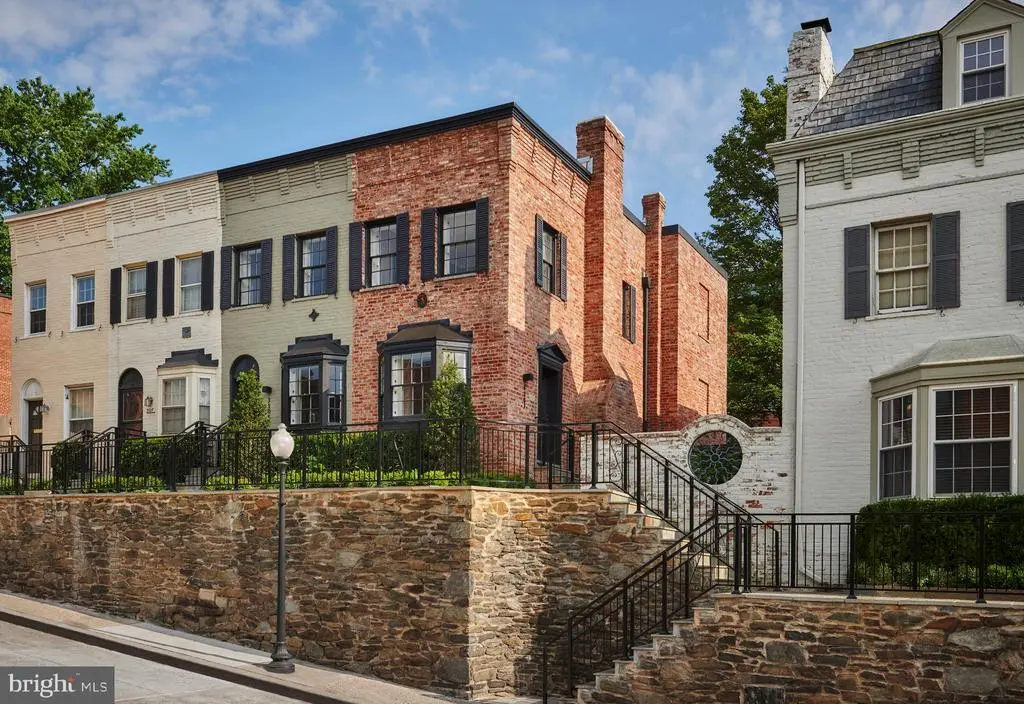 1026 31st St Nw, WASHINGTON