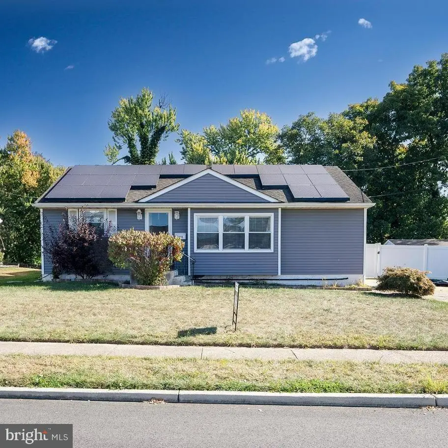 2400 Hartford Dr, GLENDORA