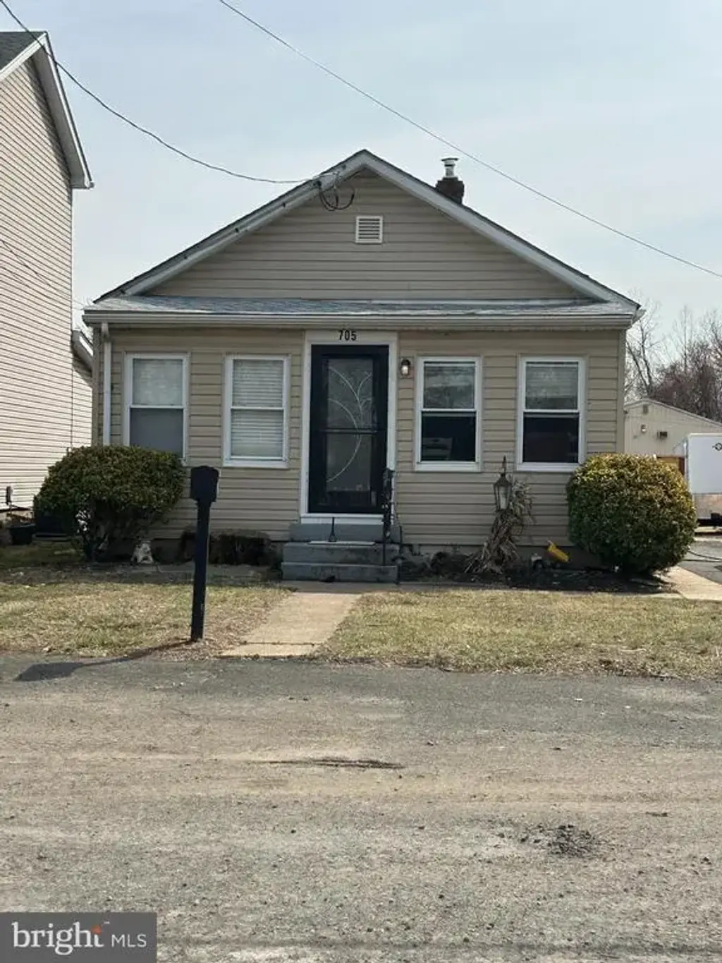 705 W Philadelphia Ave, MORRISVILLE