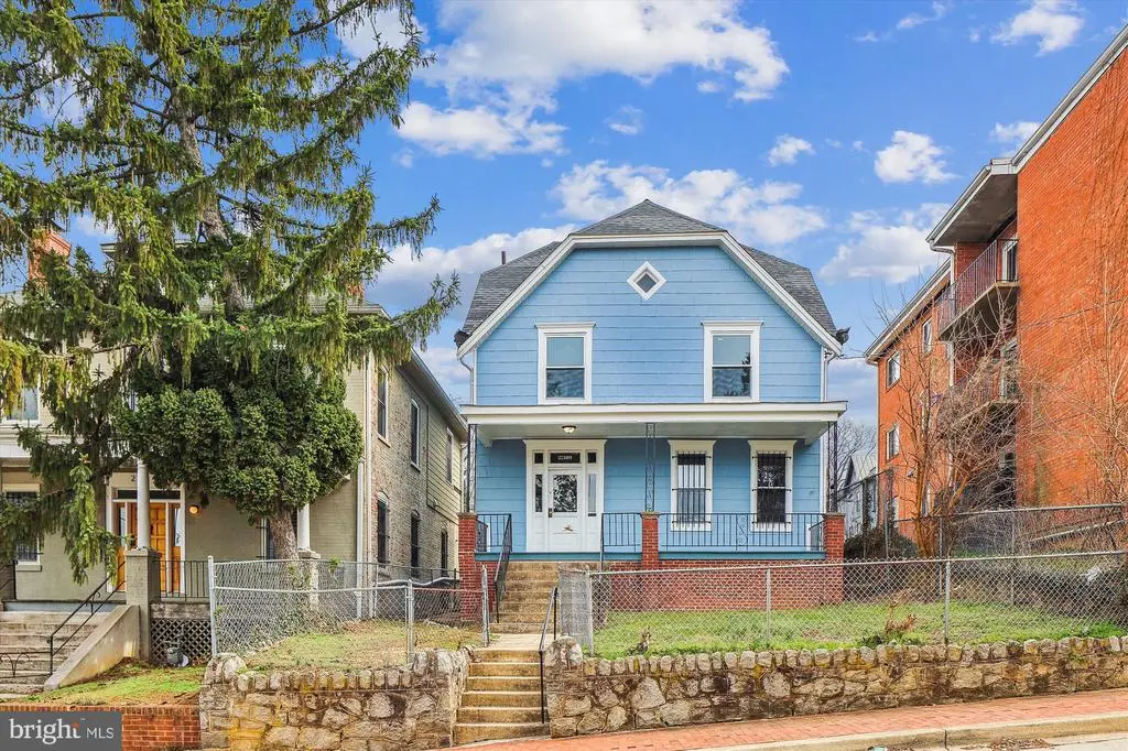 2316 Chester St Se, WASHINGTON