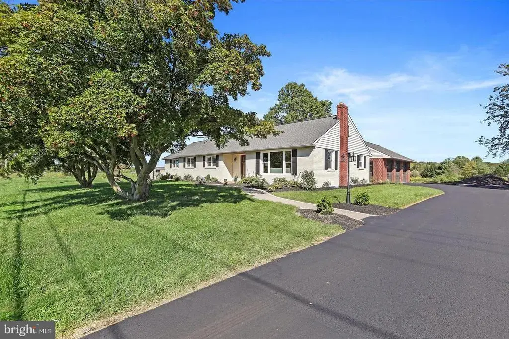 291 Elephant Rd, PERKASIE