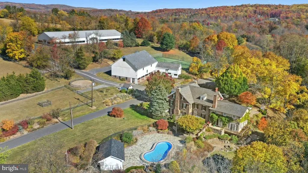 2332 Kunsman Rd, QUAKERTOWN