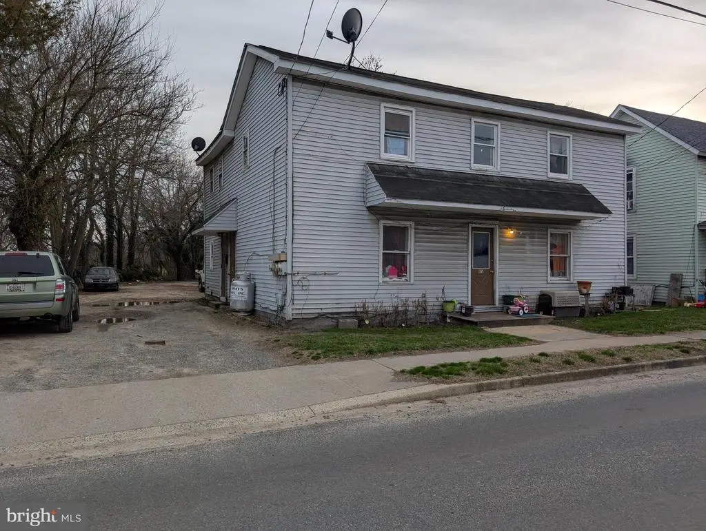 605 W Sunset Ave, Greensboro