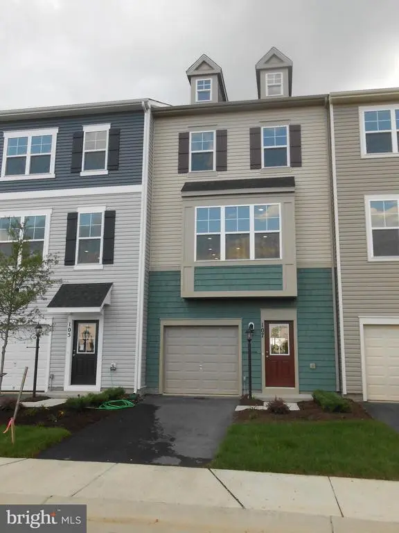 107 Fading Star Ct, STEPHENSON