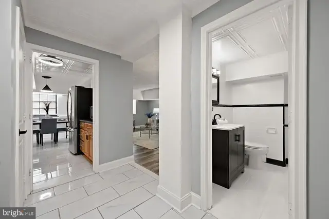 1305-unit N Broom St #1, Wilmington