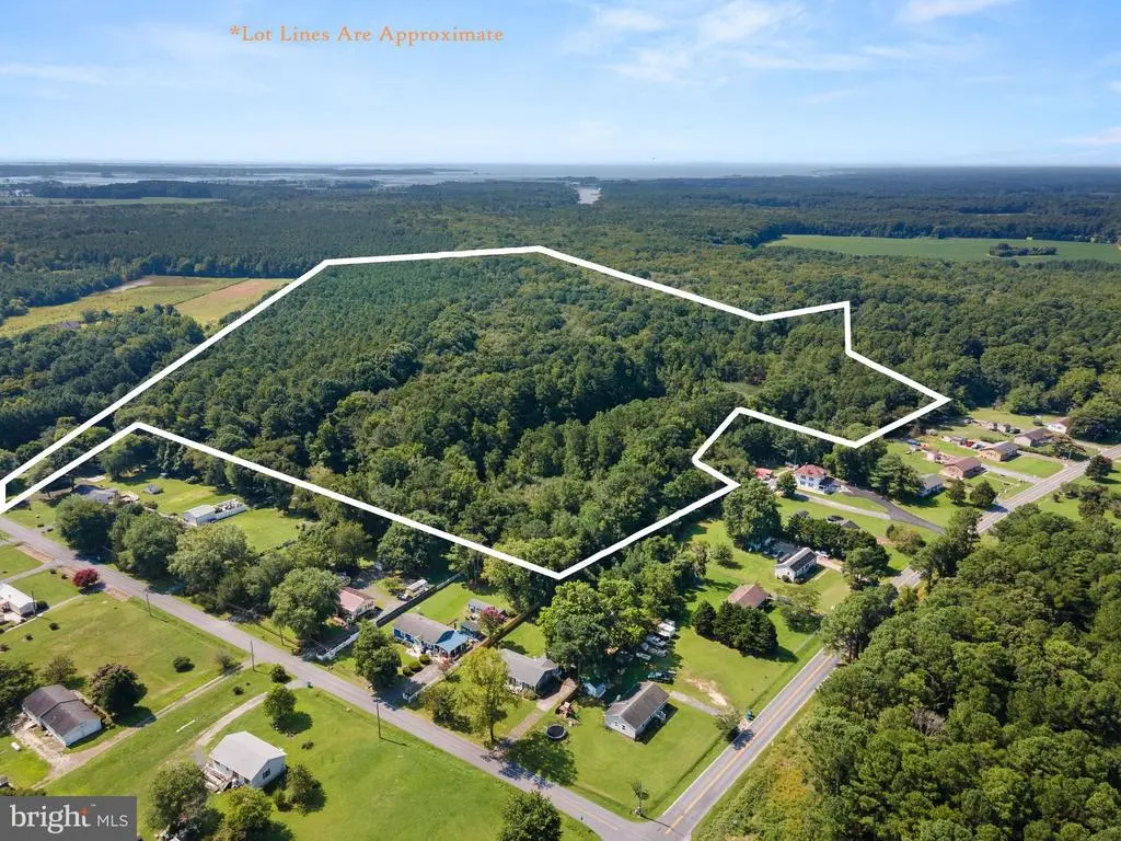 10424 Dinges Rd, Berlin