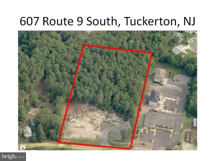 607 Route 9 S, Tuckerton