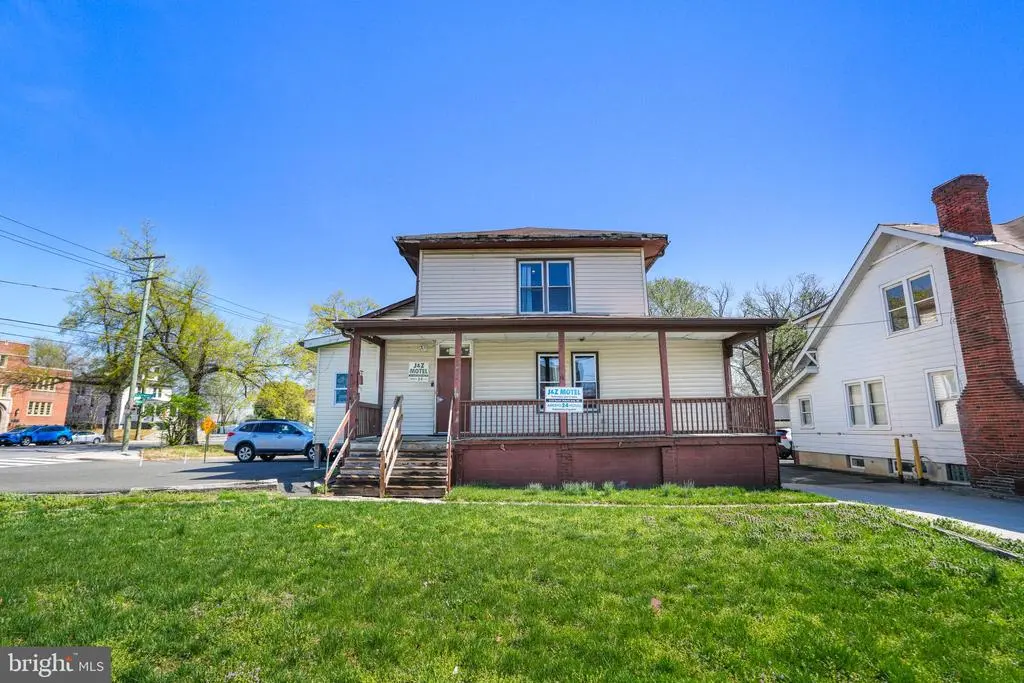 3123 South Dakota Ave Ne, WASHINGTON