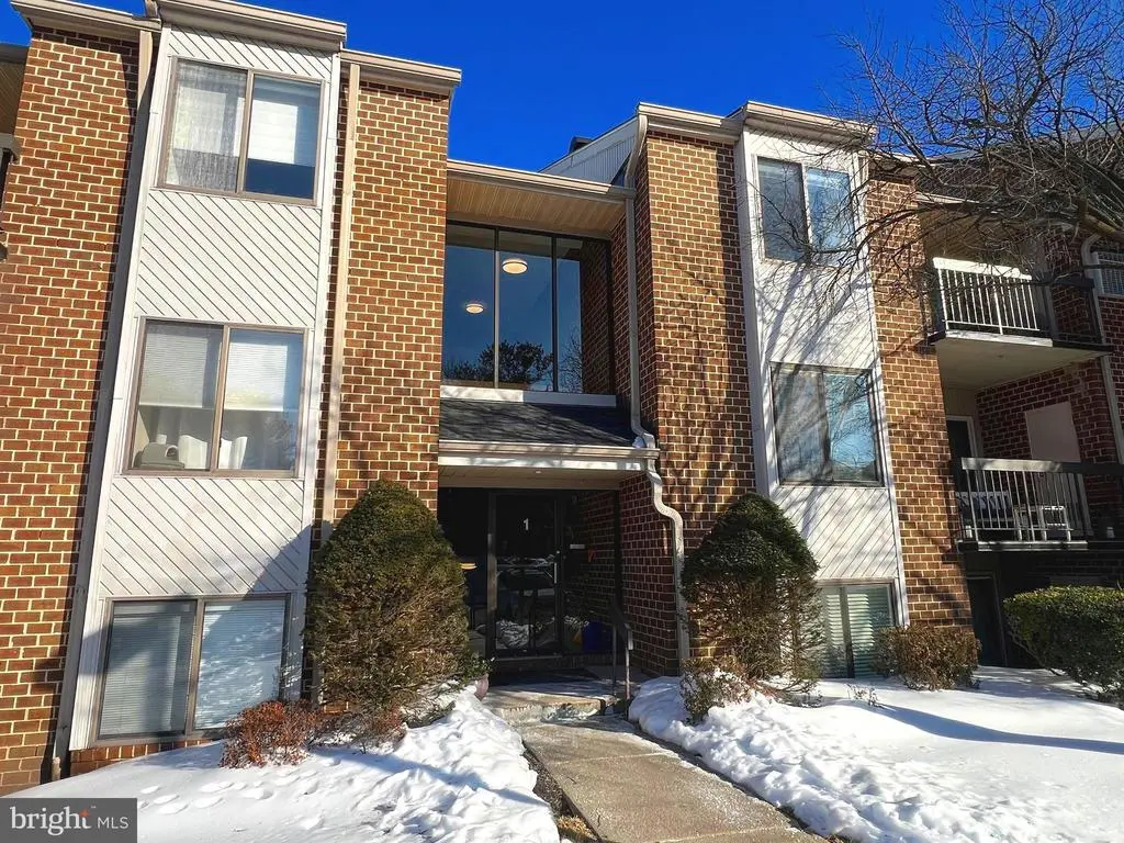 1 Mullingar Ct #102, Lutherville Timonium