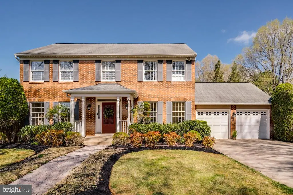 4833 Sweetbirch Dr, Rockville