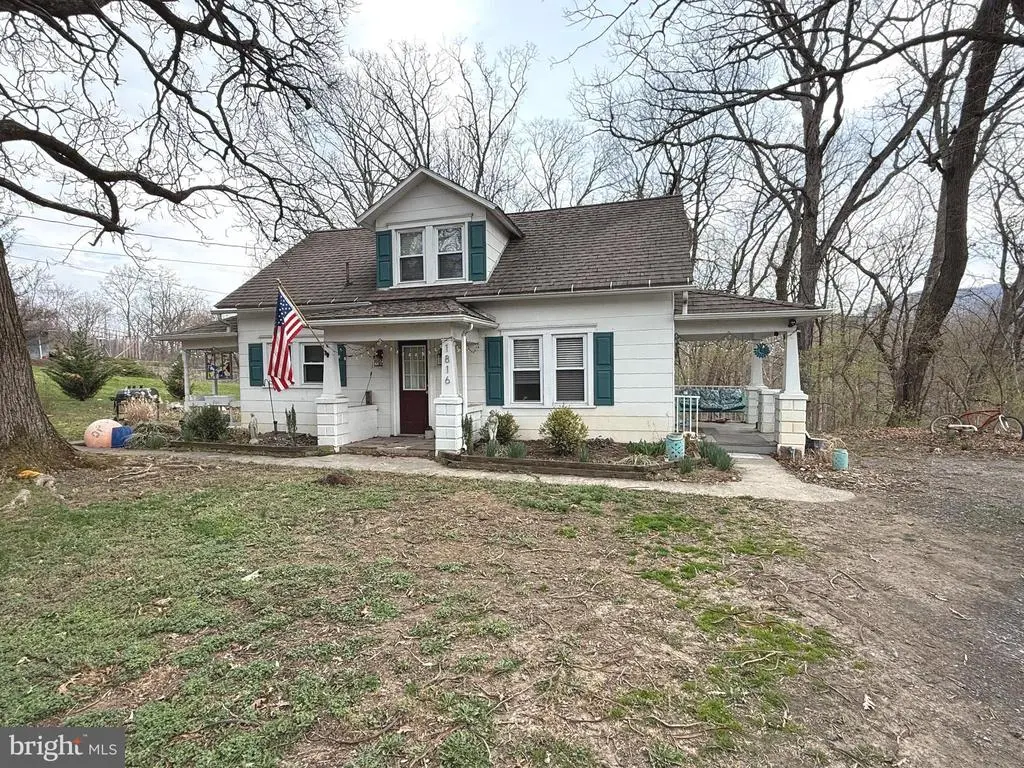 1816 E Oldtown Rd, Cumberland