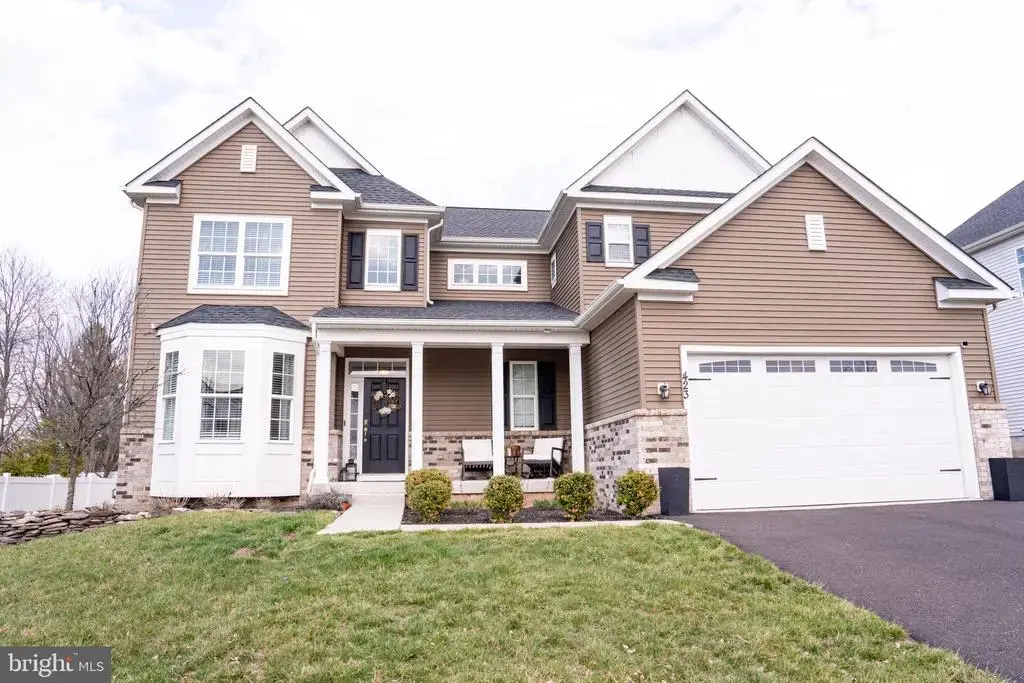 423 Juliana Way, PERKASIE