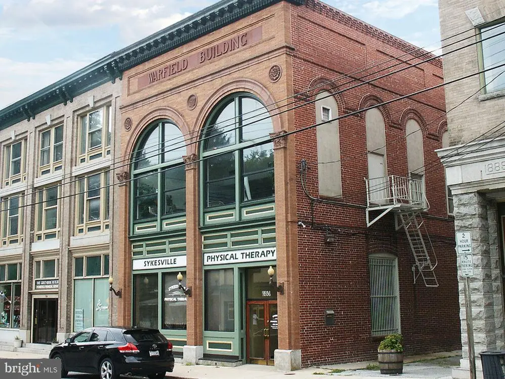 7564 Main St, Sykesville