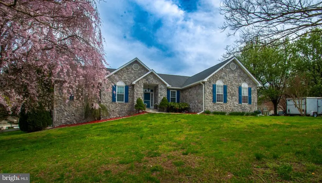 745 Monarch Ln, Huntingtown