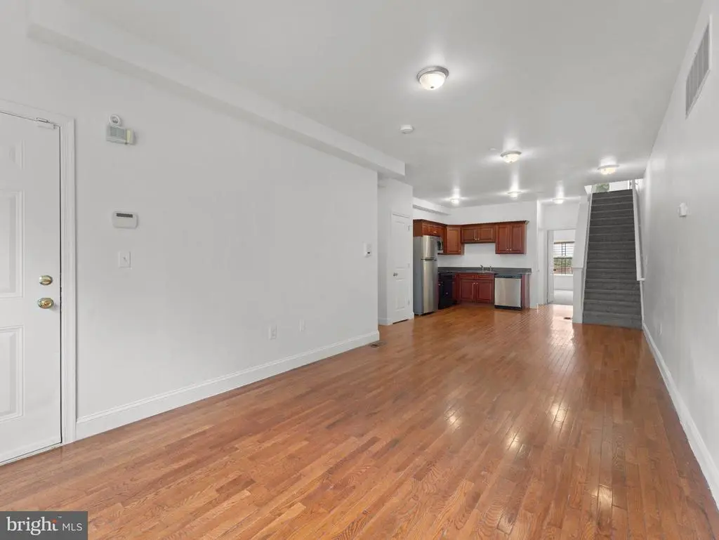 1910 N Gratz St, PHILADELPHIA