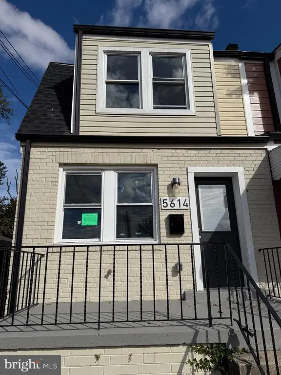 5614 Blaine St Ne, WASHINGTON