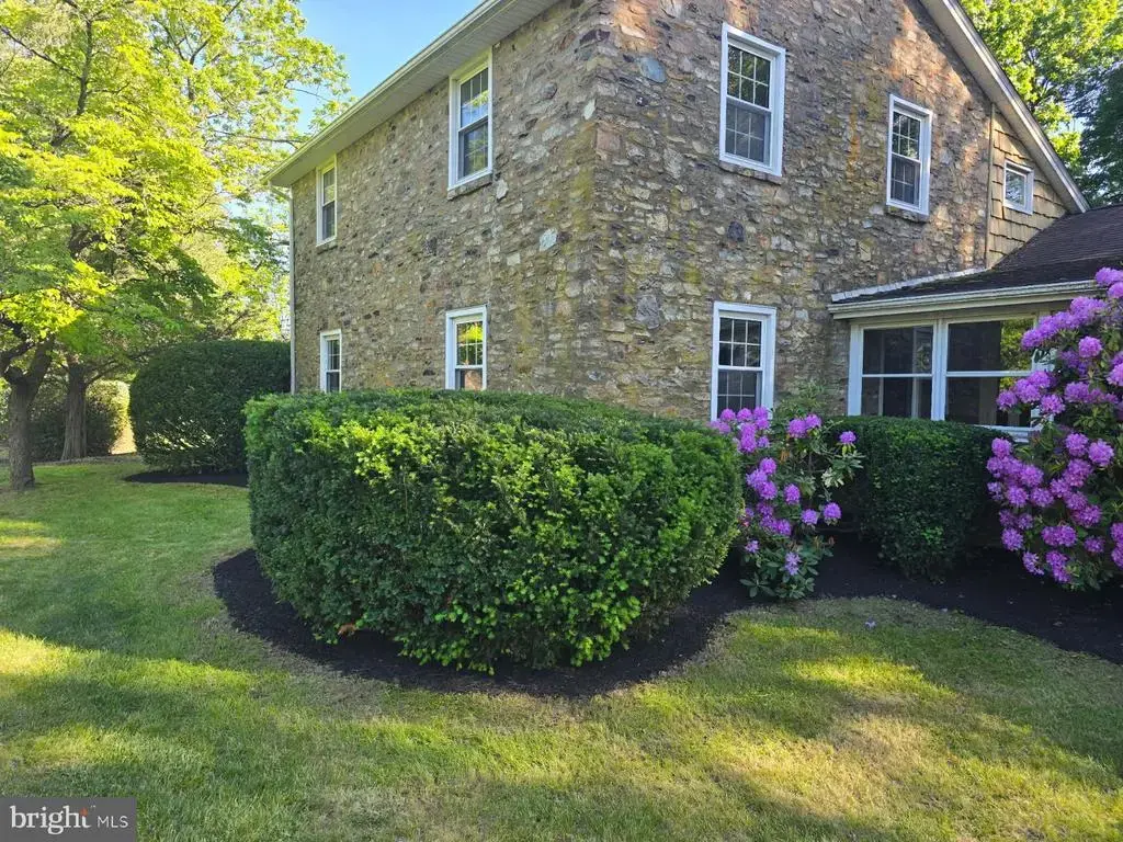 1730 Fels Rd, PENNSBURG
