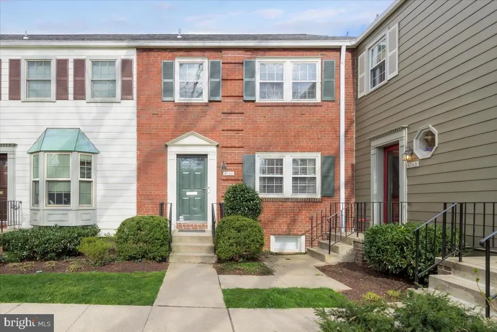 6740 Hillandale Rd #6, Chevy Chase