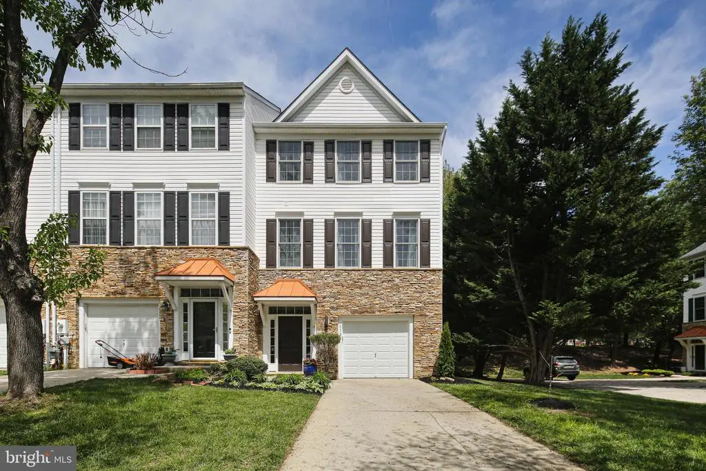 6129 White Marble Ct, Clarksville