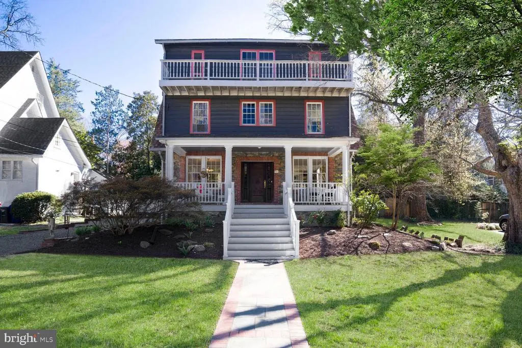 4714 Hunt Ave, CHEVY CHASE