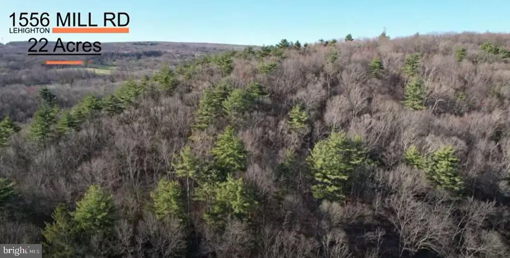 1556 Mill Rd, LEHIGHTON