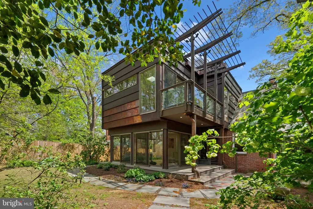 1104 Merwood Dr, Takoma Park