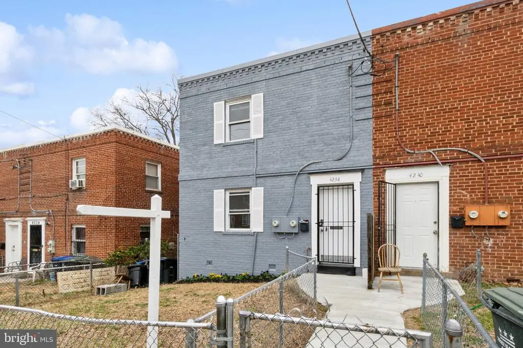 4238 Foote St Ne #2, WASHINGTON