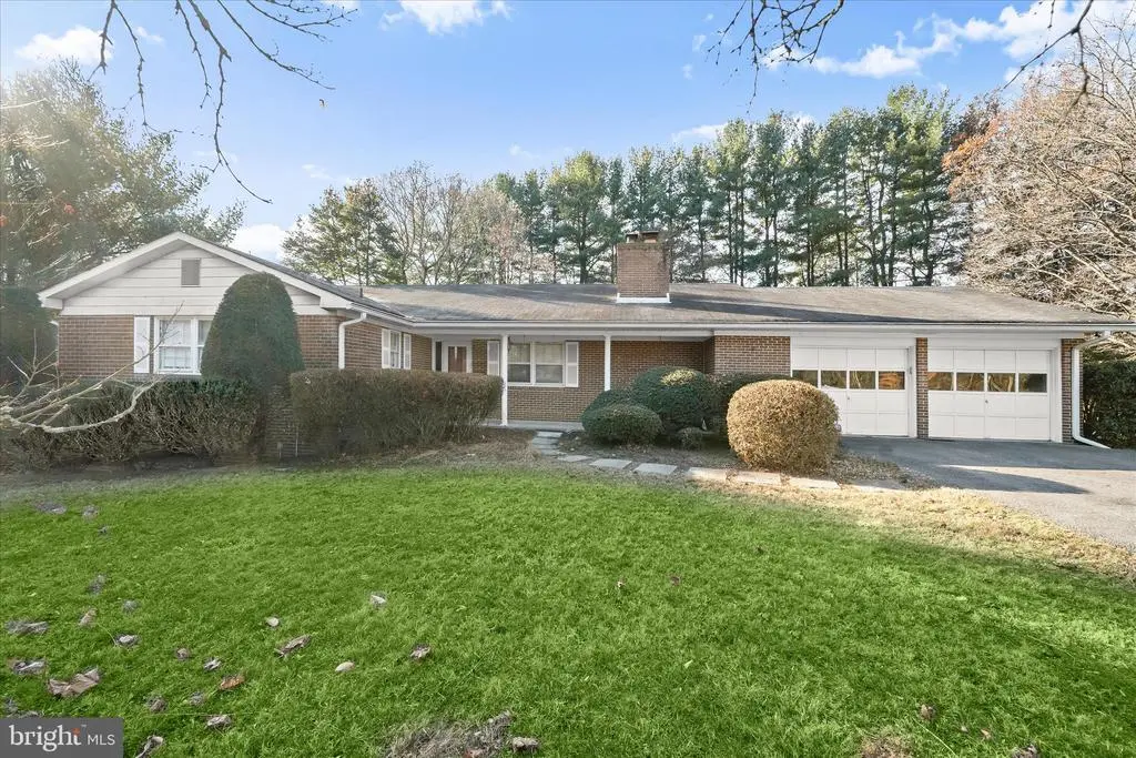 10485 Route 108, Columbia