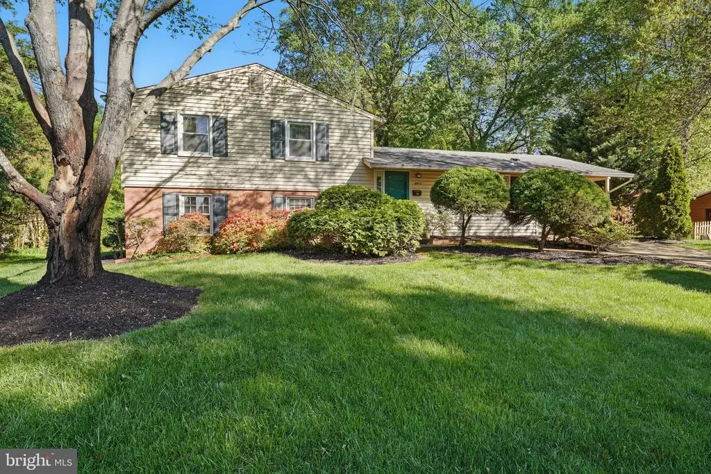 4905 Springbrook Dr, Annandale