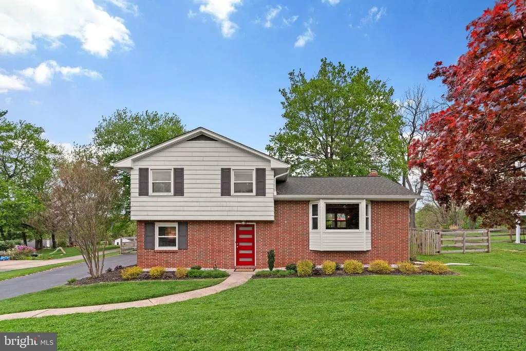 2822 Pinewick Rd, Ellicott City