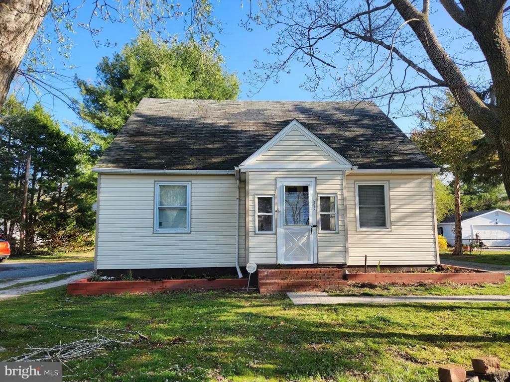 505 E College Ave, SALISBURY