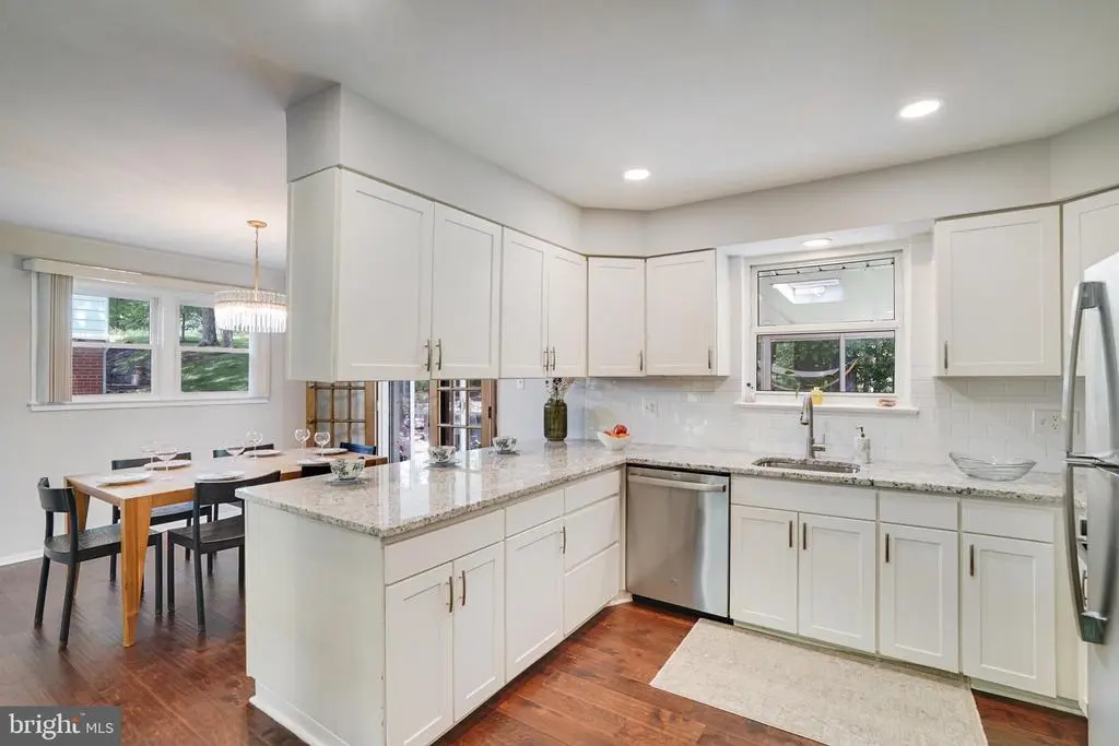 4705 Exeter St, Annandale