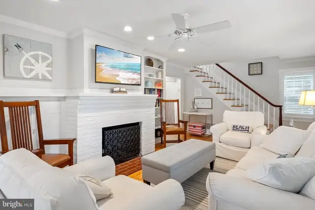 19 Laurel St, Rehoboth Beach