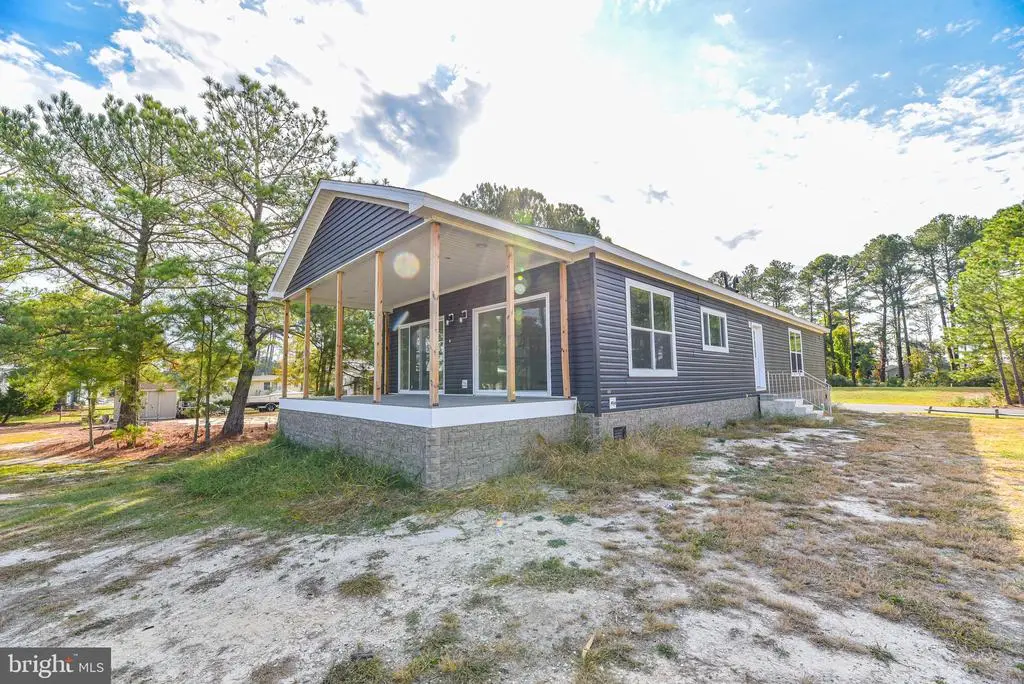 26350 Pine Cone Dr #62, Long Neck