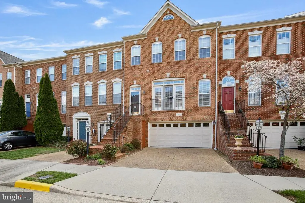 21893 Hawksbury Ter, Broadlands