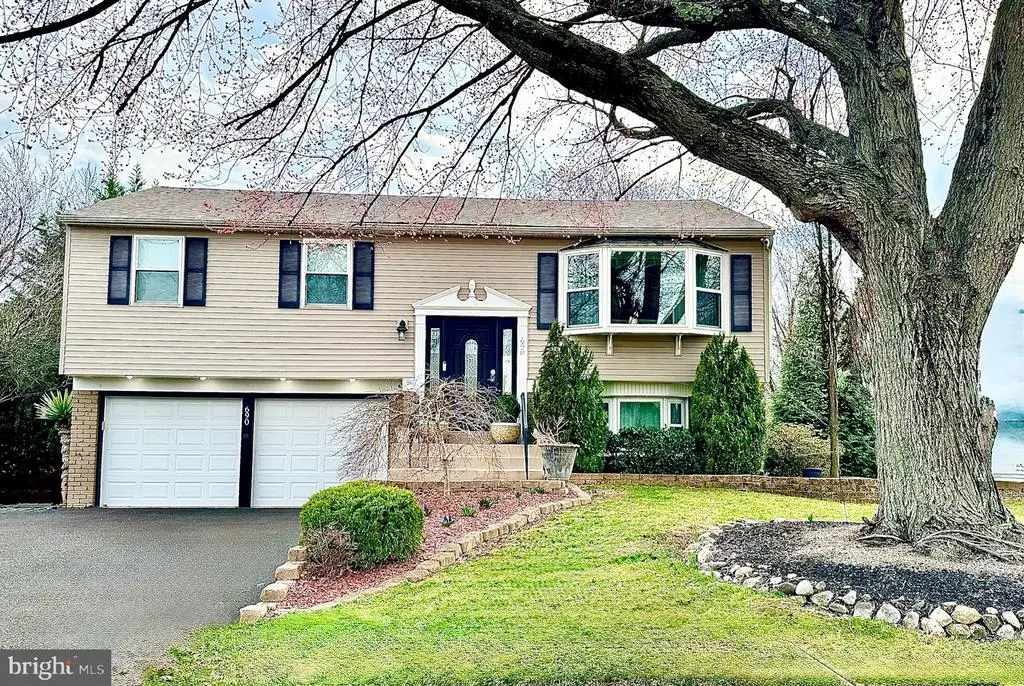 Photo of Listing #PABU2092272