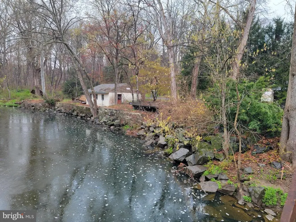 2560 Fetters Mill Rd, HUNTINGDON VALLEY