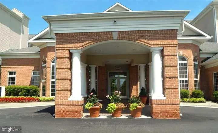 400 Symphony Cir #261c, COCKEYSVILLE