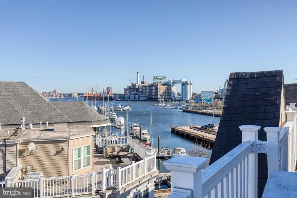 1239 Harbor Island Walk, Baltimore