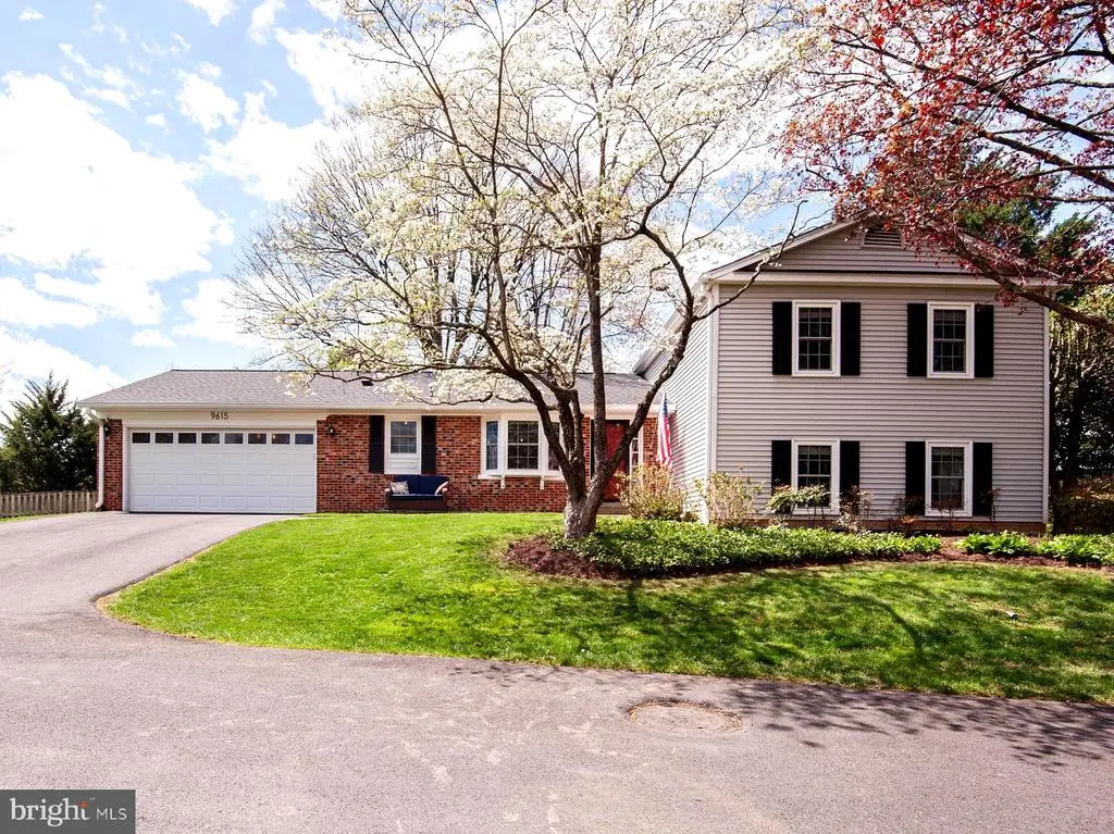 9615 Lincolnwood Dr, Burke