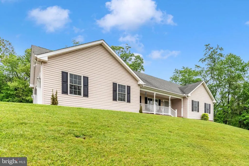 1137 Arnold Rd, Westminster